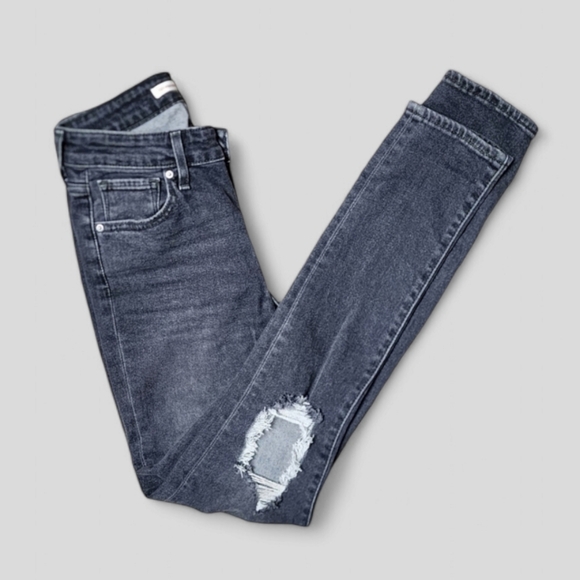 Levi's 721 High Rise Distressed Skinny Jeans - Picture 4 of 8